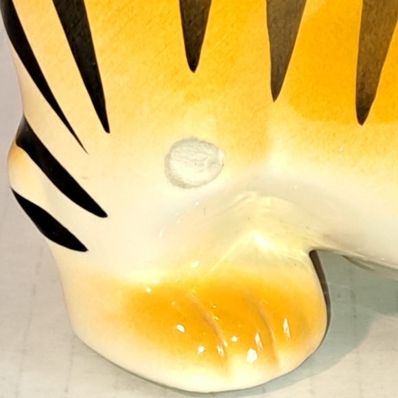Vintage  Retro Tiger Coin Bank W Cute Flower On Top of Head 3” H 7” L - Picture 5 of 7